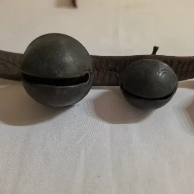 Vintage Decor Items (G-JS)
