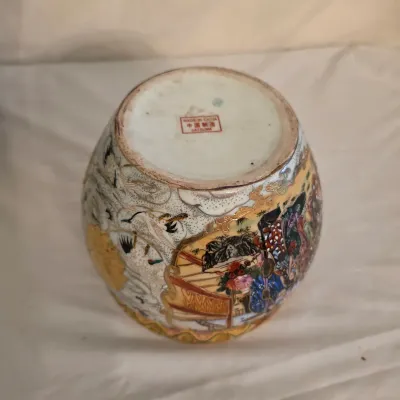 Pair of Cache Pot Bowls w/Stands (E-JS)