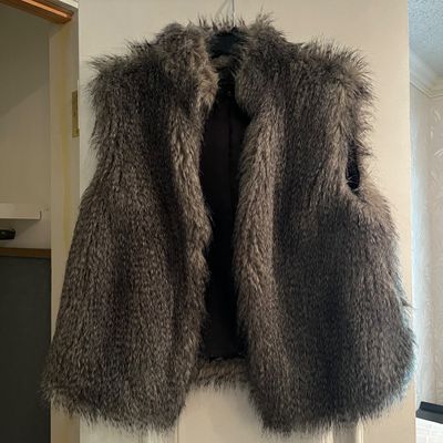 Faux Fur Coat & Vest (E-KA)