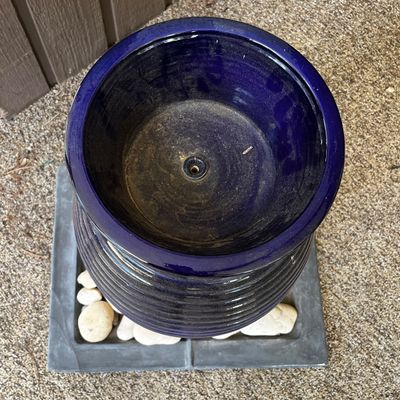 Ribbed Vase Outdoor Fountain (BP-KA)