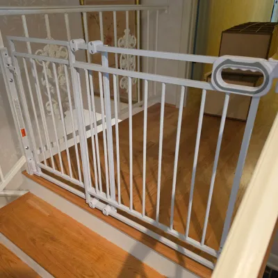 Two Stairway Safety Gates (E-JS)