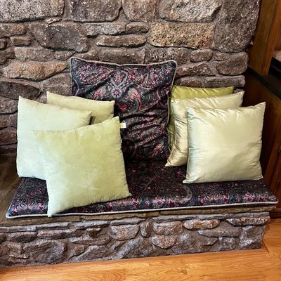 Indian Gadda Style Floor Cushion w/Pillows (D-KA)