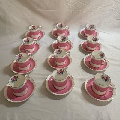 Paragon Fine Bone China Floral Tea & Saucer Set (DR-SF)