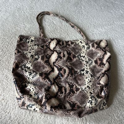 Collection of Women's Bags Ft. Anne Klein (MBB-SF)