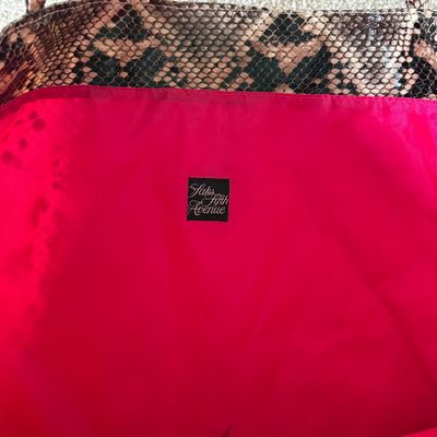 Collection of Women's Bags Ft. Anne Klein (MBB-SF)