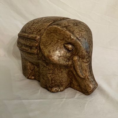 Menagerie of Elephants (D-KA)