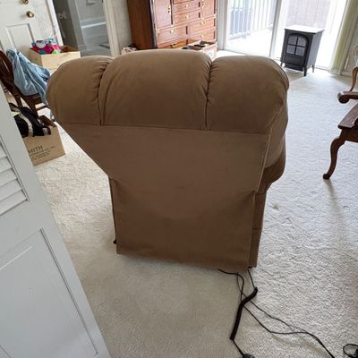 Golden Technologies Cloud Power Lift Recliner (MBB-SF)