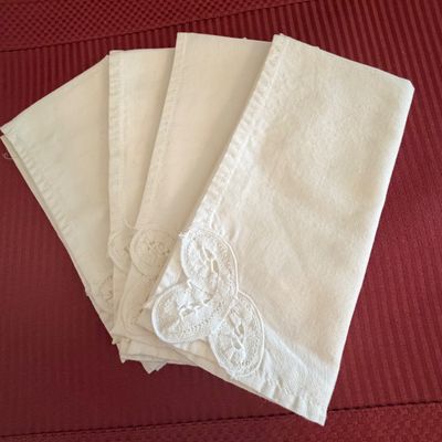 Ralph Lauren, Battenberg Lace and More Linens (K-BC)