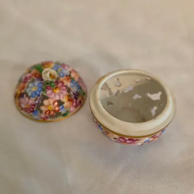 Four Hand-Painted Porcelain Trinket Boxes by Herend & More (LR-JS)