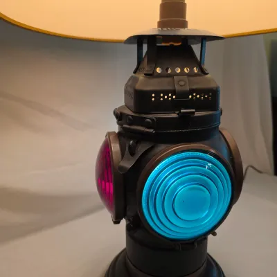 Adlake Style Railroad Table Lamp (LR-JS)