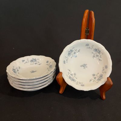 Johann Haviland 25+ Piece "Blue Garland" Set (K-KA)