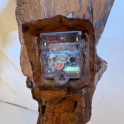Wooden Door Harp Chime and Clock (G-BC)