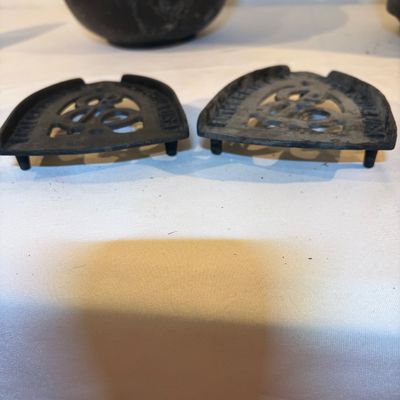 Cast Iron Cauldrons, Irons and Trivets (G-BC)