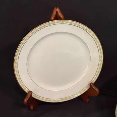 GDA Limoges Ivy Leaf Porcelain Pieces (D-SF)