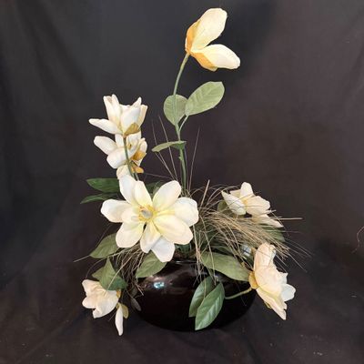 Haegar Ceramic Vase & Assorted Artificial Floral Arrangements (D-SS)