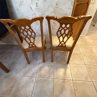 Four Chippendale Style Chairs with Claw Feet (K-BC)