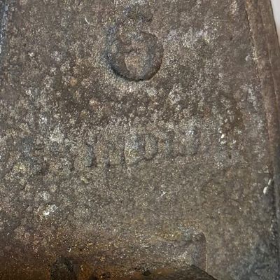 Cast Iron Cauldrons, Irons and Trivets (G-BC)