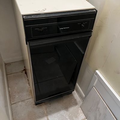 Lady Kenmore Trash Compactor (U-KA)