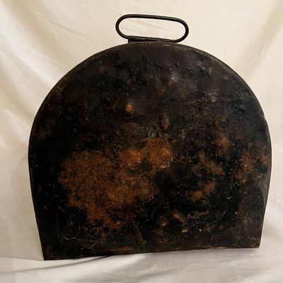 Antique Black Tole Coal Scuttle (LR-KA)