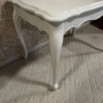 Pair of White End Tables (BL-KA)