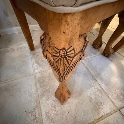 Four Chippendale Style Chairs with Claw Feet (K-BC)