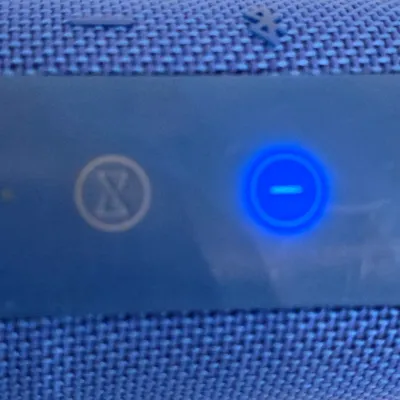 JBL Flip 3 Bluetooth Speaker (LR-JS)