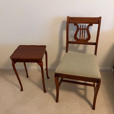 Duncan Phyfe Style Chair by Lexington and Bombay Side Table (BR2-BC)