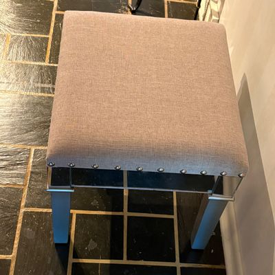 Mirrored Vanity Stool (MBB-SF)