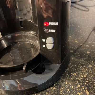 Bella Single Serve Coffee Maker, Cuisinart Toaster & More Small Appliances (K-BC)