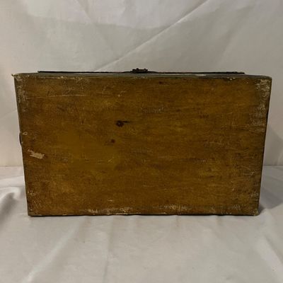 Hand Painted Asian Trunk & Parasol (K-KA)