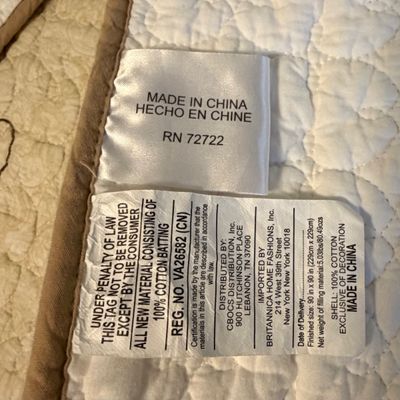 Matelassé and Quilted Bedding (BR2-BC)