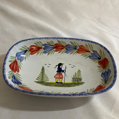 Henriot Quimper Traditional French Pottery (D-SF)