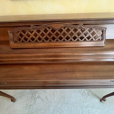 Kimball Upright Piano (LR-BC)