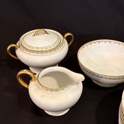 GDA Limoges Ivy Leaf Porcelain Pieces (D-SF)