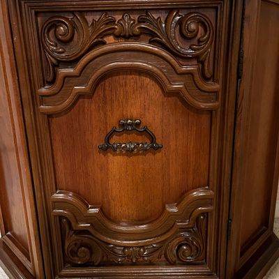 Vintage Half Octagon Sideboard (BL-KA)