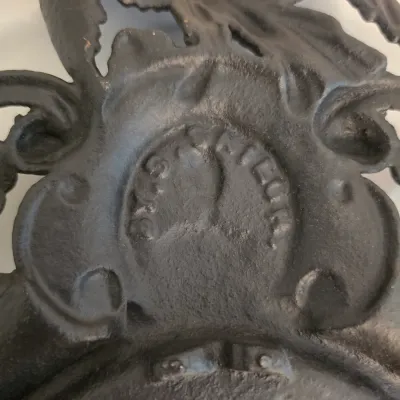 Cast Iron Door Blessing (LR-JS)