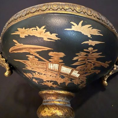 Five Unique Decorative Boxes and Pedestal Urn (D-SS)