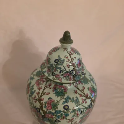 Hubert Bequet Ginger Jar w/Stand (DR-JS)
