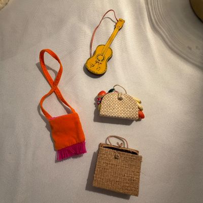 Vintage Barbies and More (G-BC)
