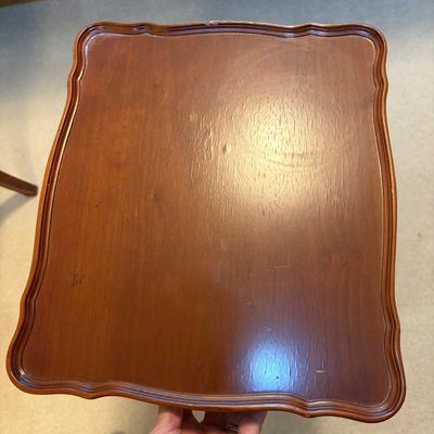 Duncan Phyfe Style Chair by Lexington and Bombay Side Table (BR2-BC)