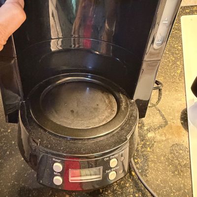 Bella Single Serve Coffee Maker, Cuisinart Toaster & More Small Appliances (K-BC)