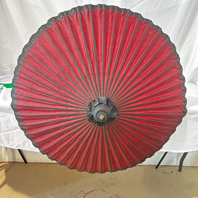 Hand Painted Asian Trunk & Parasol (K-KA)