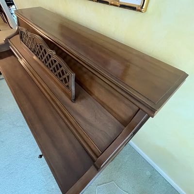 Kimball Upright Piano (LR-BC)