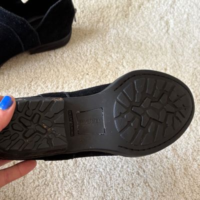 Assortment Of Women's Shoes Incl. OnClouds, Born, & More (MBB-SF)
