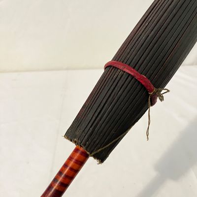 Hand Painted Asian Trunk & Parasol (K-KA)