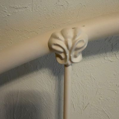 Twin Arched Metal Bed (BR2-BC)