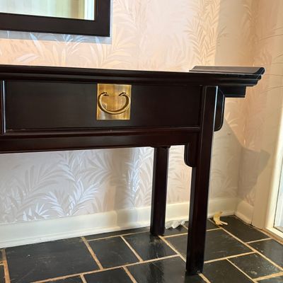 Century Furniture "Pagoda" Console Table (E-SF)