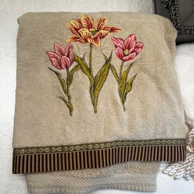 Whimsical Bath Towels, Shower Curtains Plus (GB-KA)