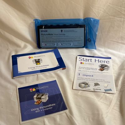EPSON PictureMate Personal PhotoLab & Photo Paper (D-SF)