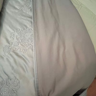 Bloomingdale’s, Williamsburg and More Queen Bedding (GB-BC)
